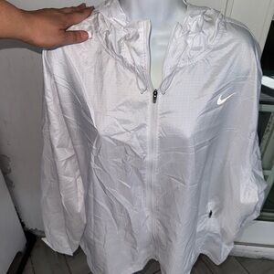 Nike Women's Lightweight White  Jacket